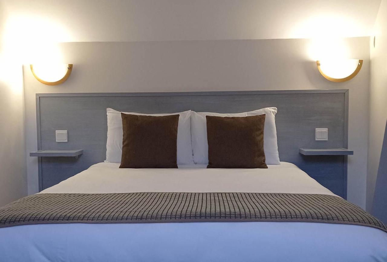 Hotel De La Gare Пиерфит-Нестала Екстериор снимка